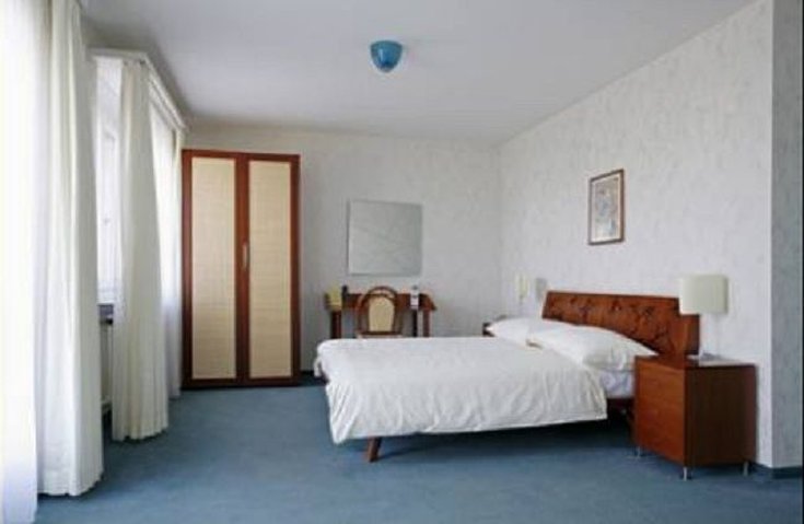 Фото Hotel Landhus