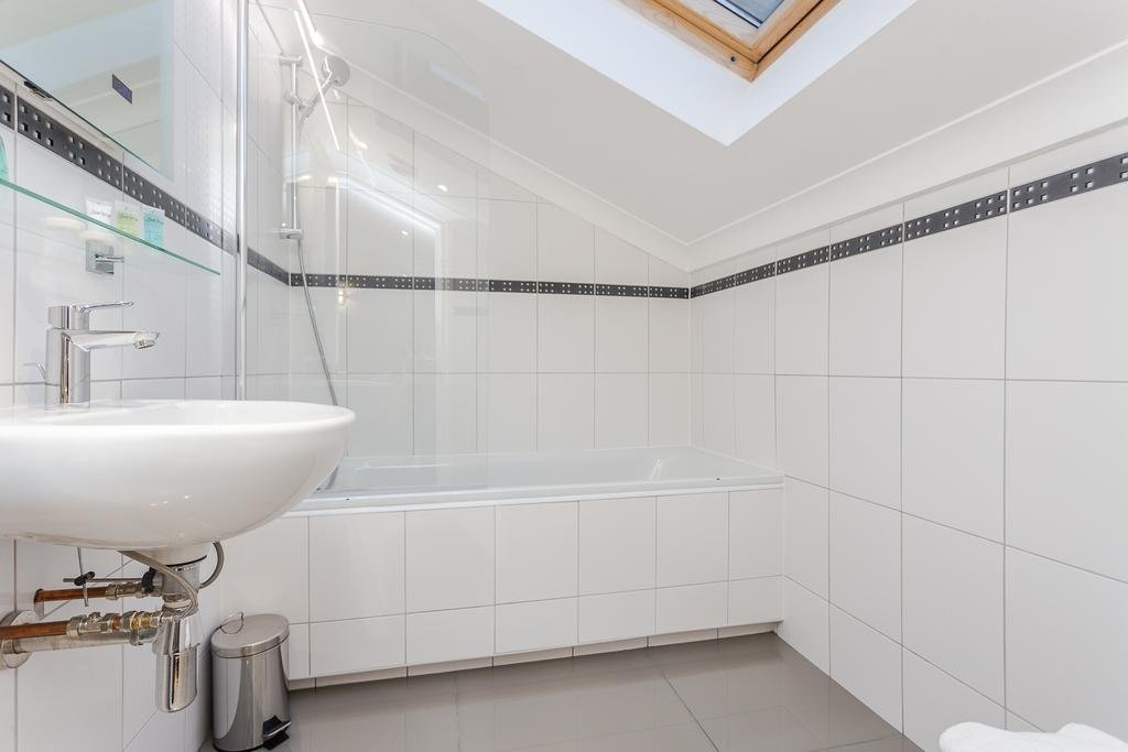 Фото Cleveland Apartments by Square