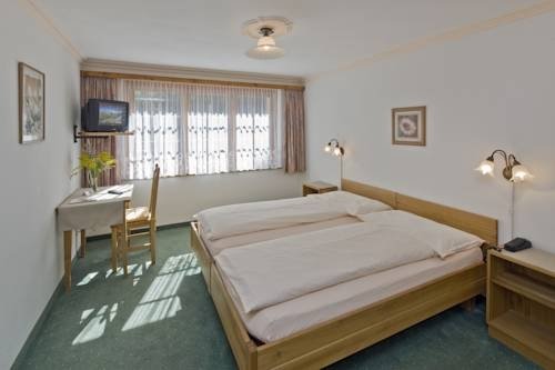 Фото Hotel Antika