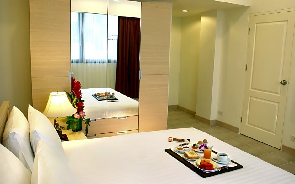 Фото Tarntawan Place Apartments