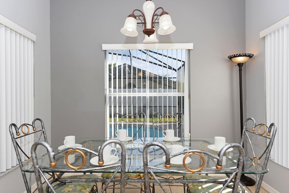 Фото 4630 4 Bedroom Private Pool Home, Cumbrian Lakes