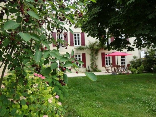 Гостиница Le Logis de la Poupelière в Рошфоре