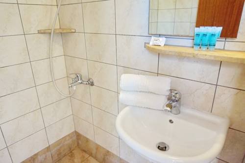 Фото Yialos Studios