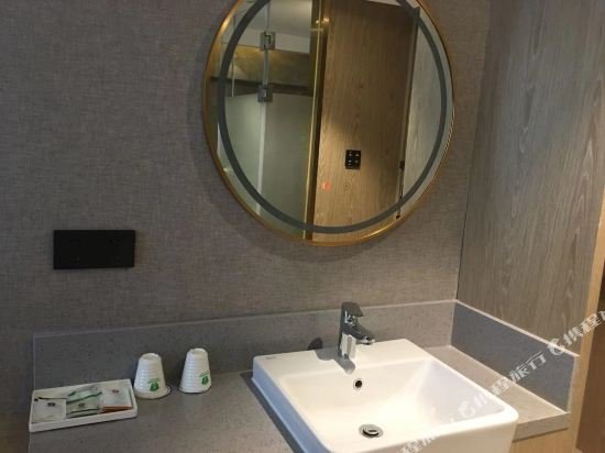 Фото Jitai Hotel Shanghai Railway Station South Square