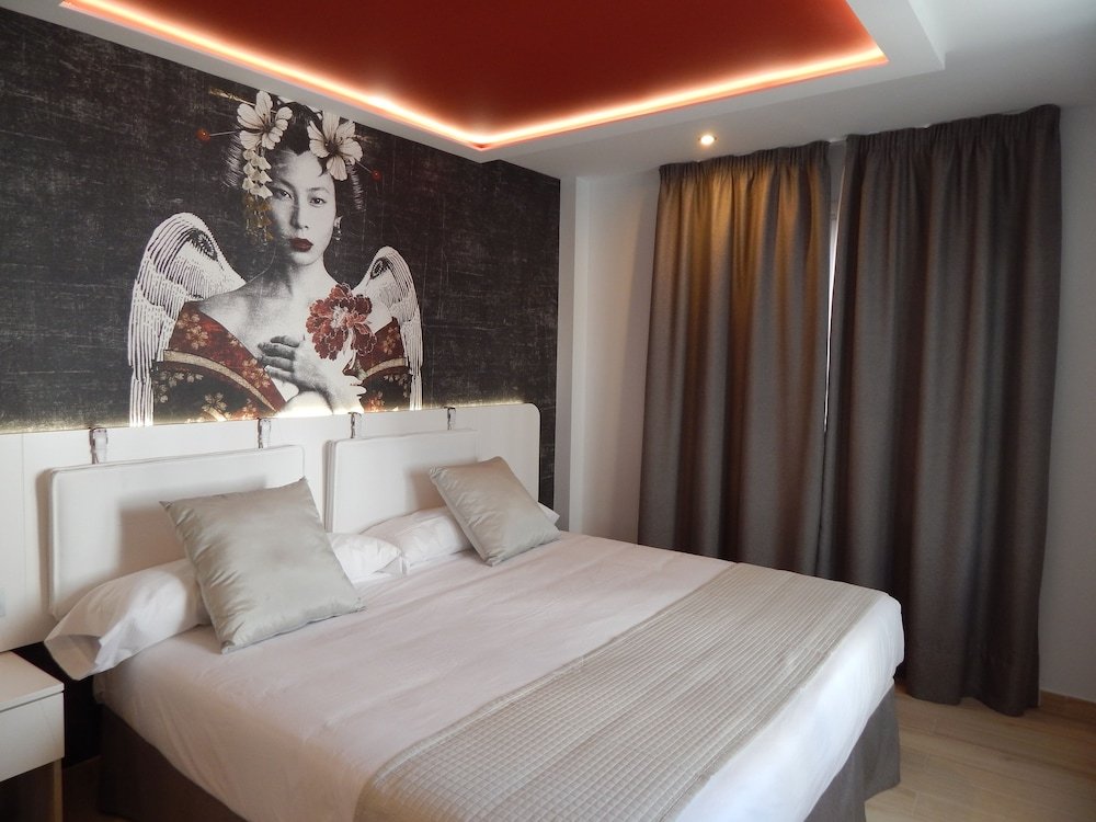 Фото Hostal Doña Carmen