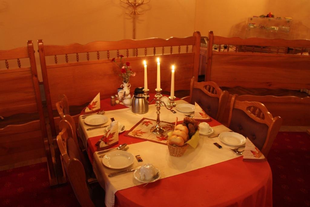 Фото Gotikhotel Frenzelhof