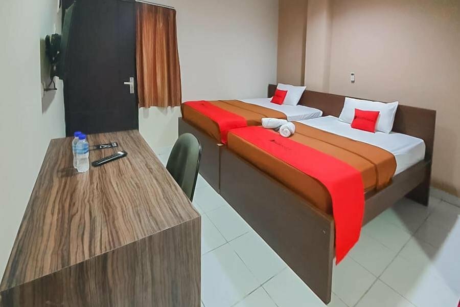 Hotel RedDoorz Plus @ Pelita Guest House, Balikpapan, photo