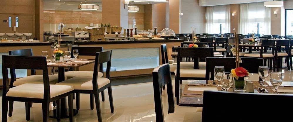 Фото Quest Hotel & Conference Center