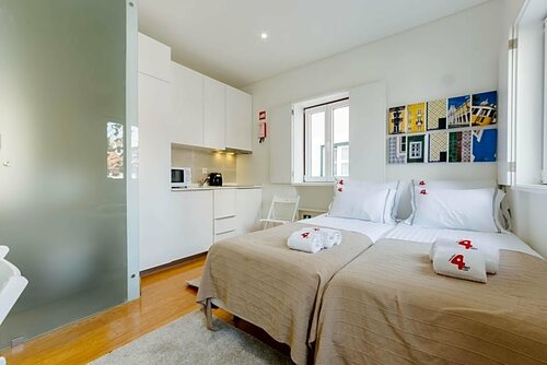 Апартаменты Rent4Rest Bairro Alto Charming 1Bd Apartment в Лиссабоне