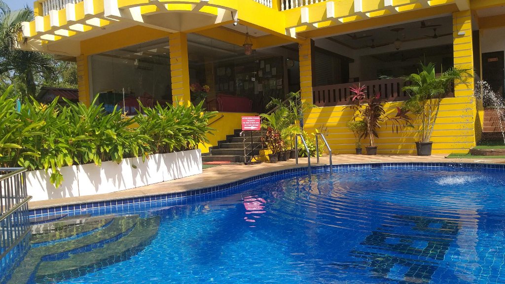 Фото отеля 1