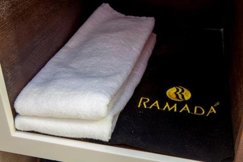 Фото Ramada Encore by Wyndham Makati