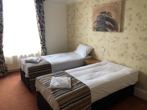 Фото The Pier Hotel