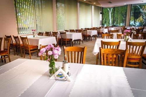 Гостиница Hotel Intelcoop в Пловдиве