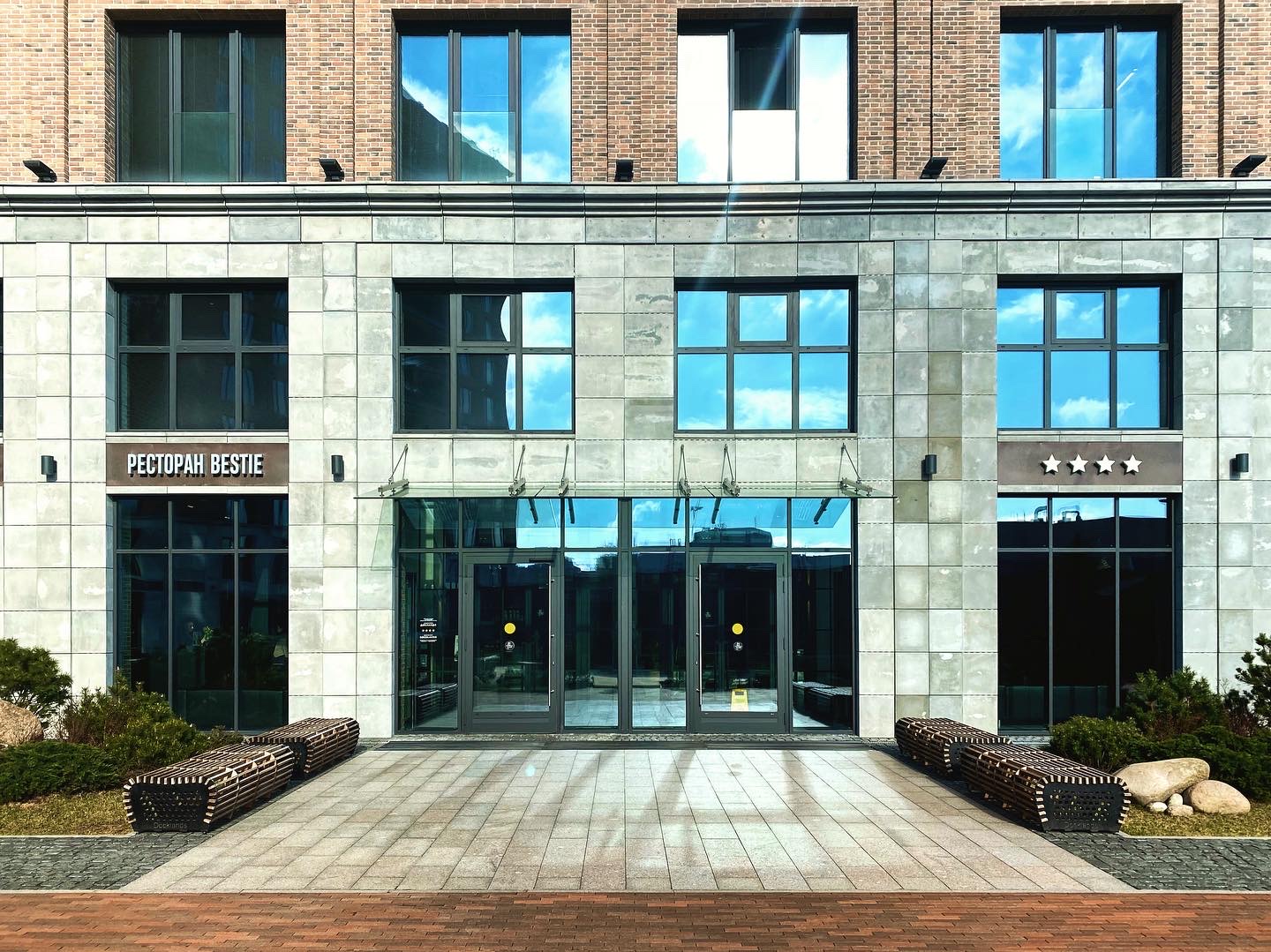 Фото Docklands aparthotel