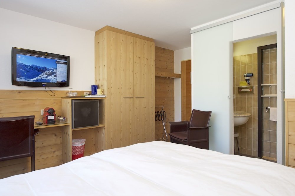 Фото Hotel & Solebad Arca