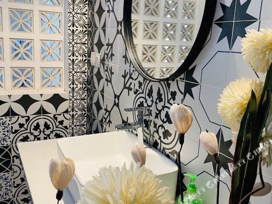 Фото Kampot View Boutique Hotel