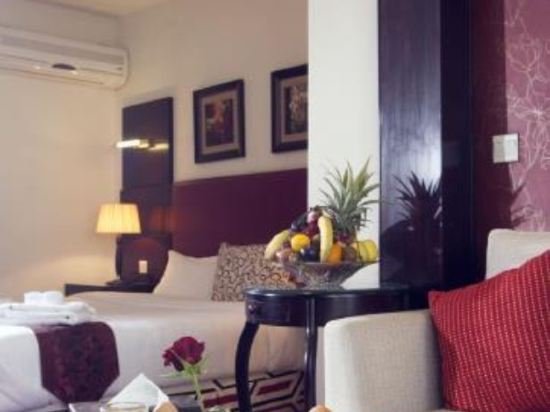 Фото Golden Park Hotel