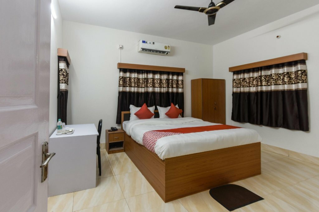Hotel Oyo 47882 Karunamoyee Guest House, Calcutta, photo