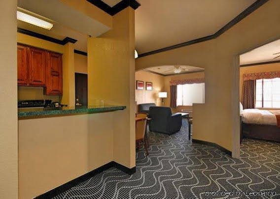 Фото Comfort Suites Lake Ray Hubbard