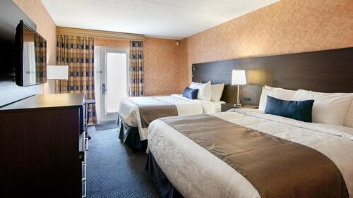 Гостиница Best Western Hotel Brossard