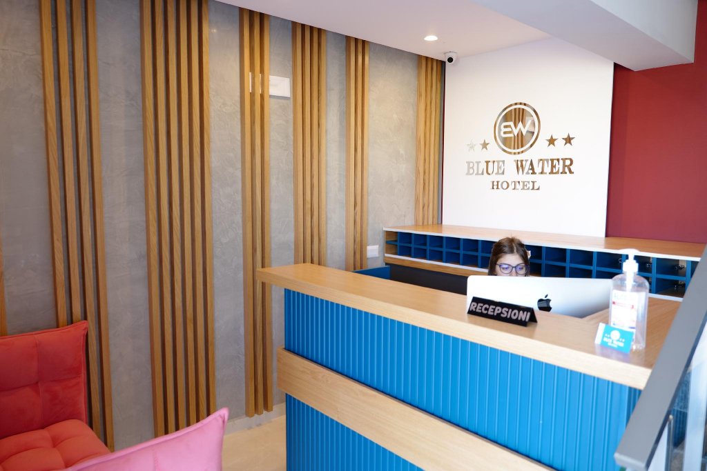 Фото Blue Water Hotel