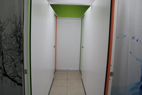 Фото Mahana Lodge Hostel & Backpacker