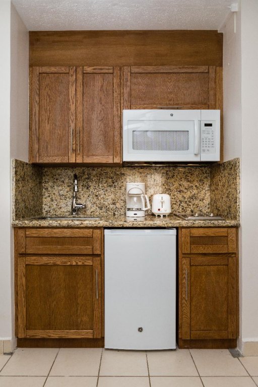 Фото Caribbean Palm Village Resort