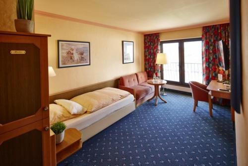 Фото Hotel Bommersheim