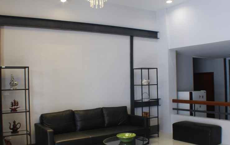 Фото S'Prima Hostel