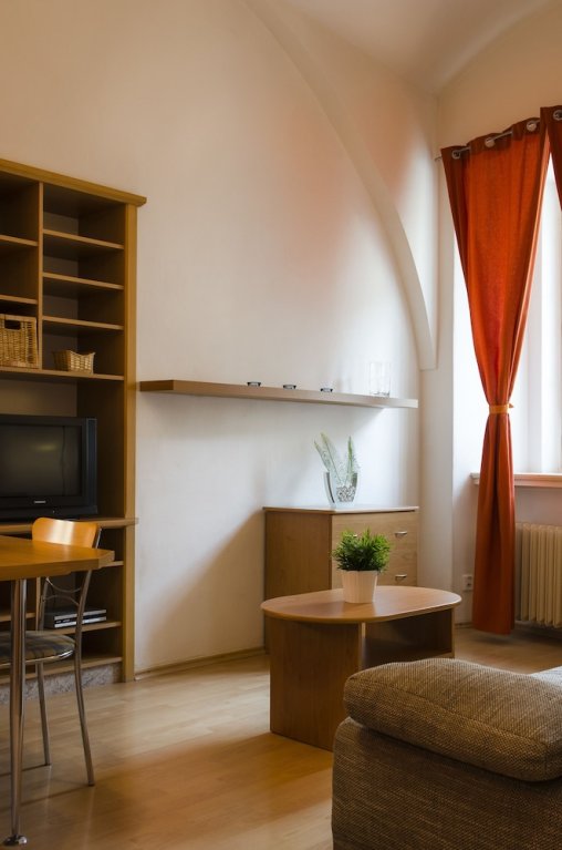 Фото Happy Prague Apartments