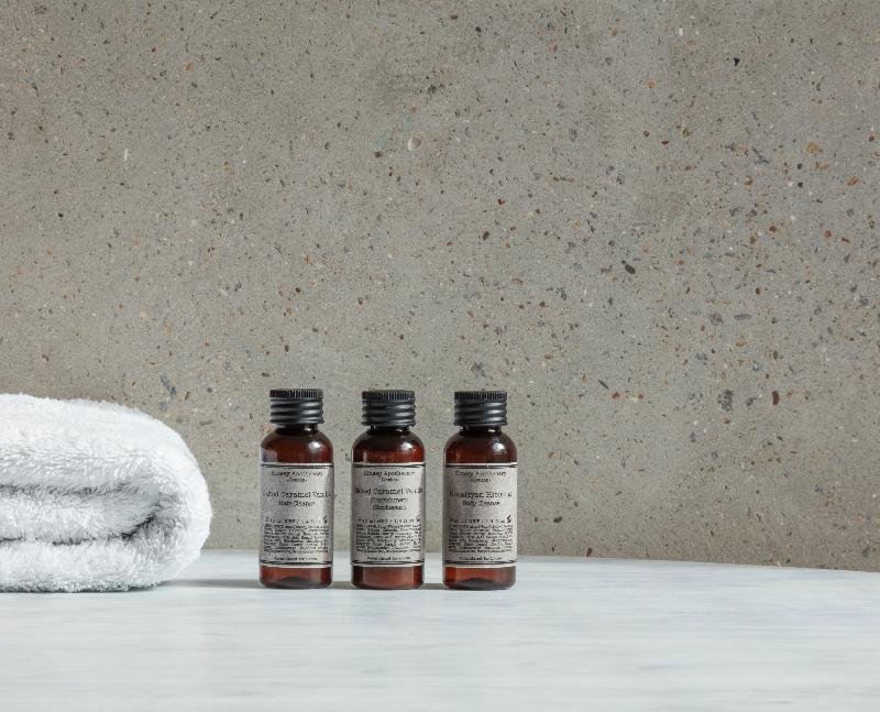 Фото Leman Locke