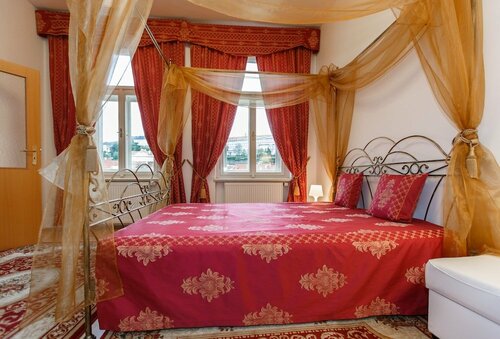 Гостиница Castle apartment в Праге