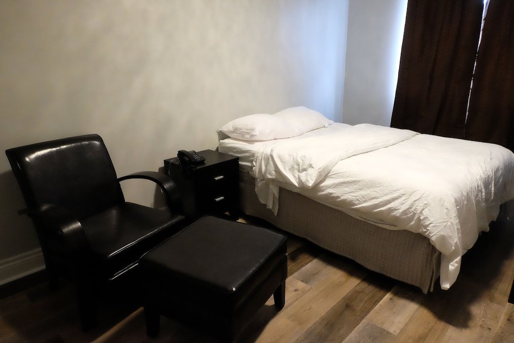 Фото London Residency Inn