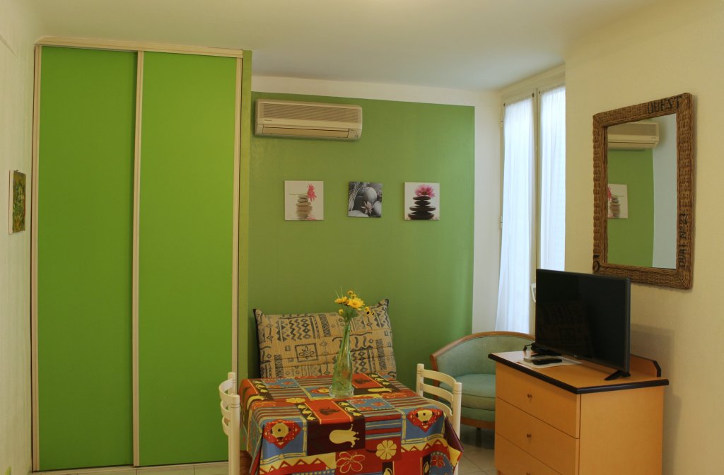 Фото Hotel Le Florian Cannes