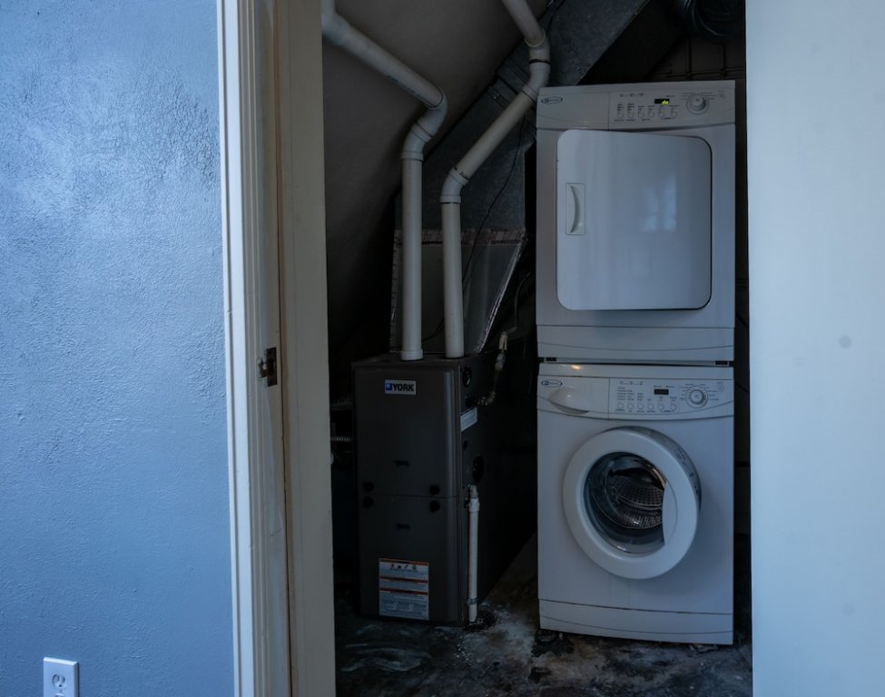 Фото Town Pointe by Lespri Management