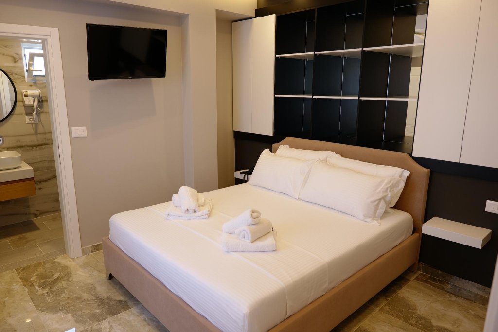 Фото Blue Water Hotel