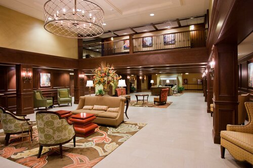 Гостиница Crowne Plaza Louisville Airport Expo Center, an Ihg Hotel