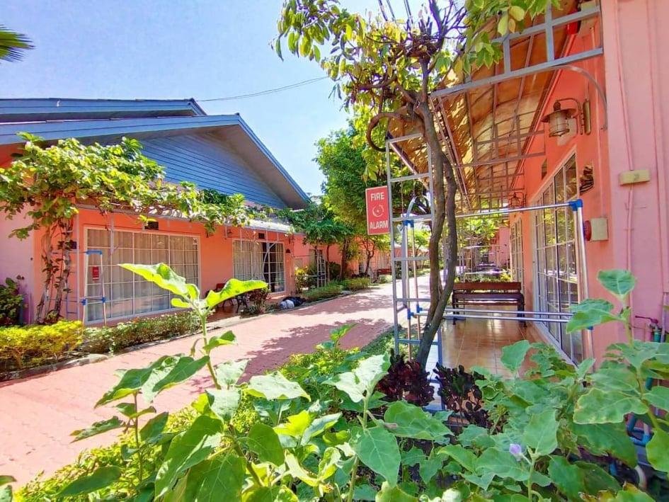 Фото Bangkok Rama Hotel