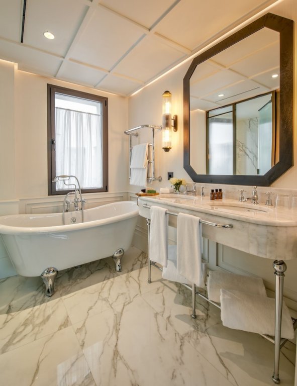 Фото Bless Hotel Madrid, a member of The Leading Hotels of the World