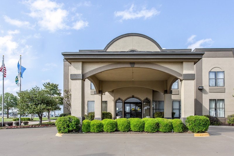 Фото Quality Inn & Suites Durant
