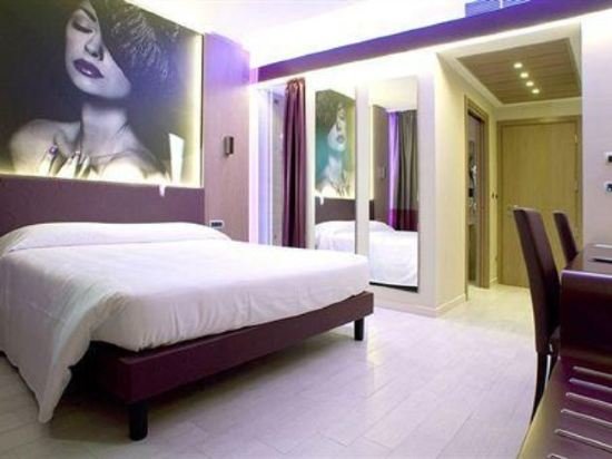 Фото Hotel Camelia