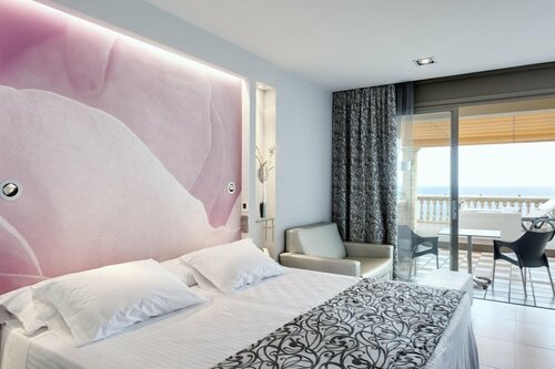 Внешний вид отеля Barceló Illetas Albatros в Кальвии, фото 3