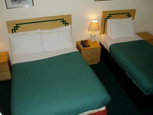 Фото The Hanover Hotel