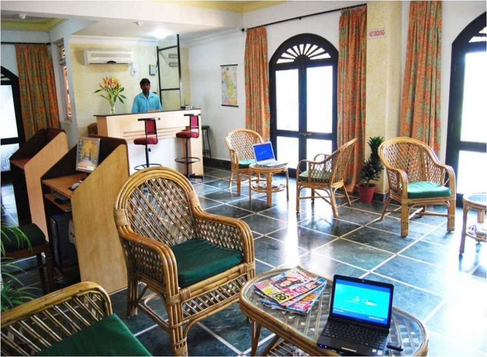 Фото Aastha Escape Resort