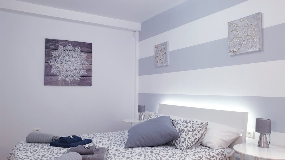 Фото Italian Style 2 Bedrooms Apartment