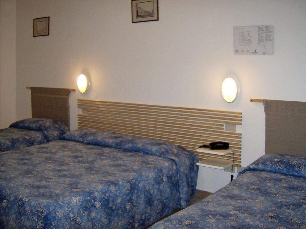 Фото Hotel St. James