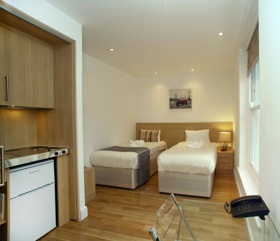 Фото Mstay 88 Studios Kensington