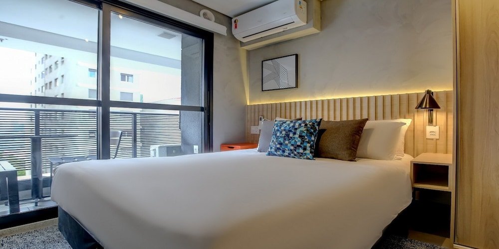 Фото Hmv - Haus Mitre Vila Mariana by Anora Spaces