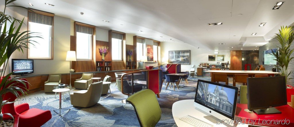 Фото Club Quarters Hotel St. Pauls