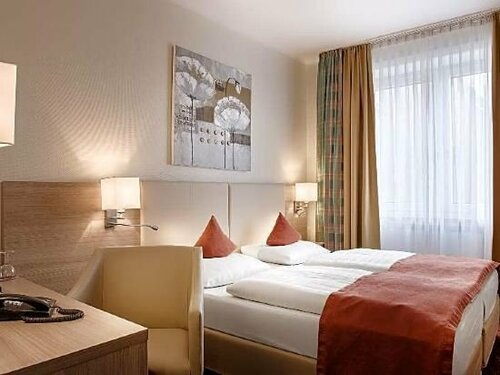 Гостиница Select Hotel Tiefenthal в Гамбурге